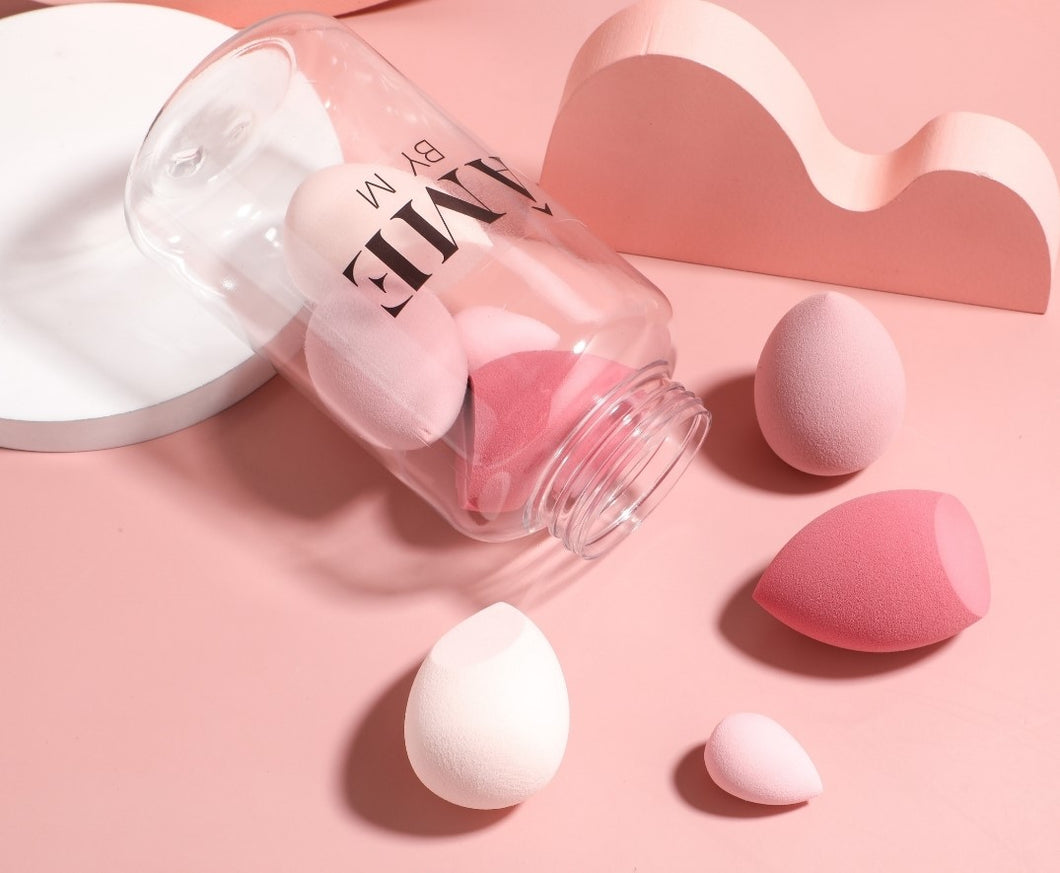 8 Piece Latex-Free Teardrop Makeup Sponge Set with Jar