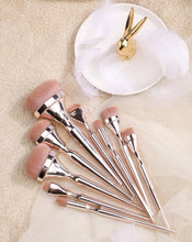 Load image into Gallery viewer, 9 Piece Gold Vegan HD Blending Makeup Brush Set with Black Travel Clutch Makeup Bag
